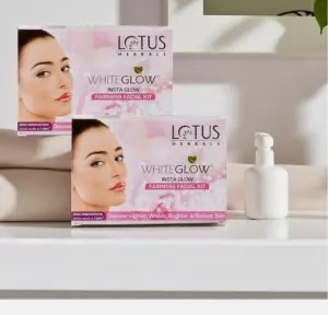 Lotus Herbals WhiteGlow Insta Glow Fairness Facial Kit. 