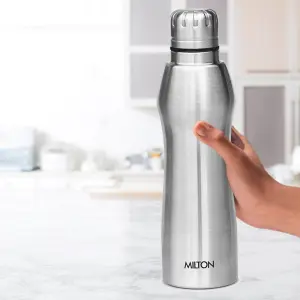 Elate Stainless Steel Water Bottle silver colour (750 ml) 