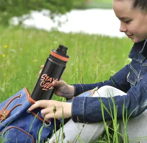 Milton Astir 750 Thermosteel Hot and Cold Water Bottle, 670 ml, Black | Rust & Leak Proof | Easy to Carry & Clean | Vacuum Insulated | Tea | Coffee | Juice