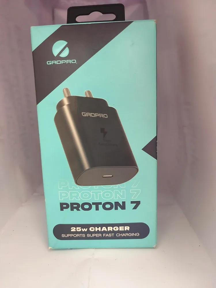 Gadpro Proton 7. 25W Charger  (Super bass Earphones Free) 